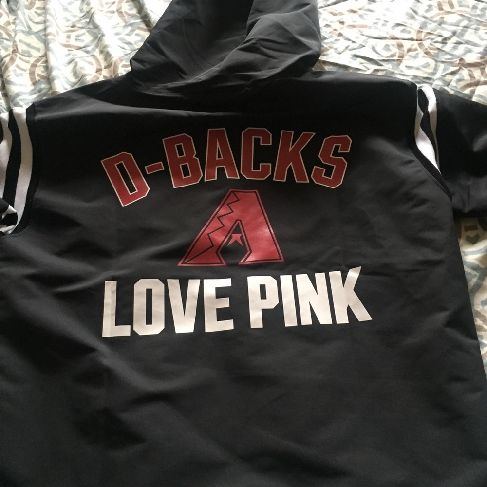 Makeup,jackets etc. - Picture 4 of 6